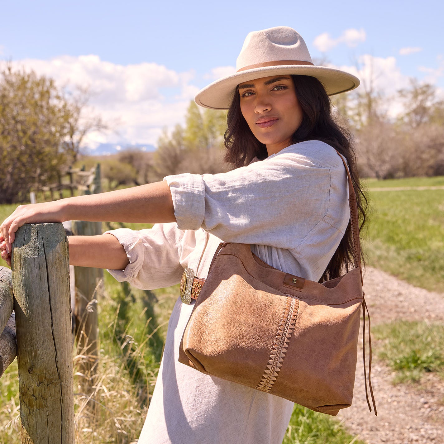 Romy Hobo in Buffed Leather - Whiskey - Image 2