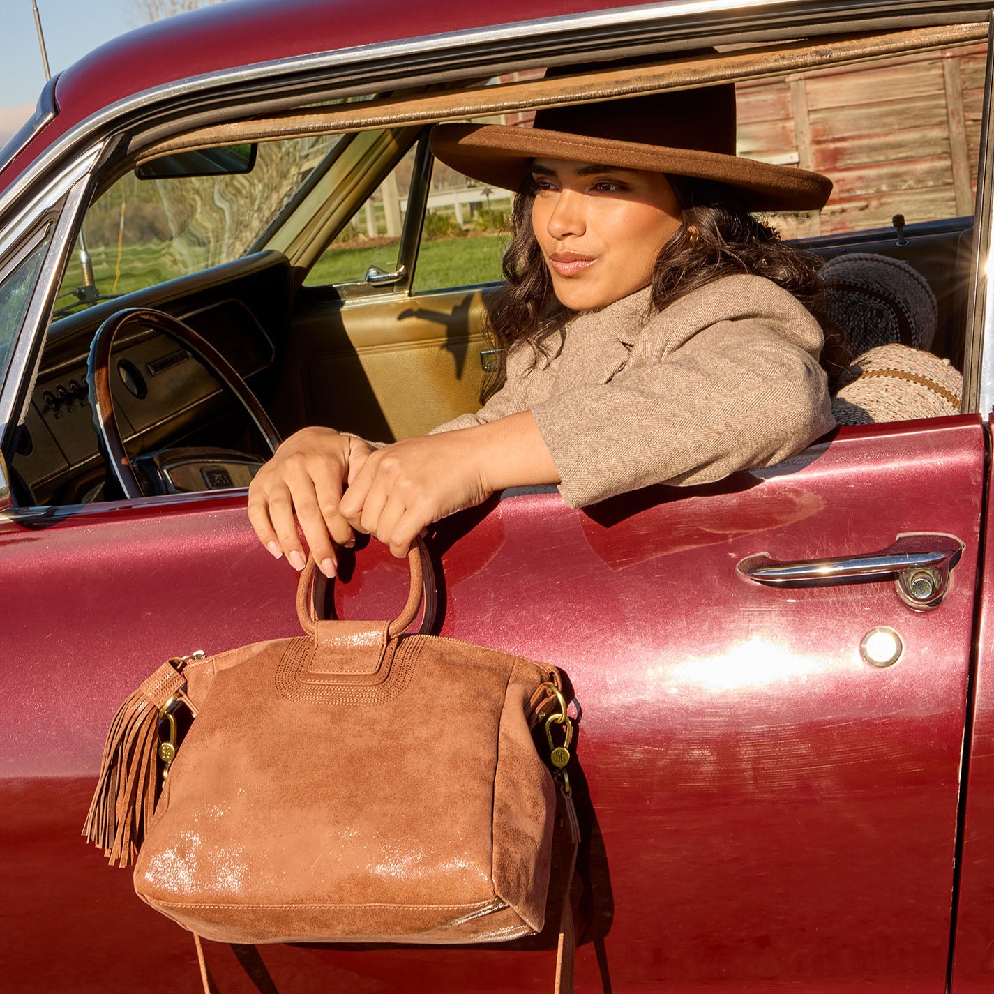 Sheila Medium Satchel in Buffed Leather - Burnished Saddle - Image 2