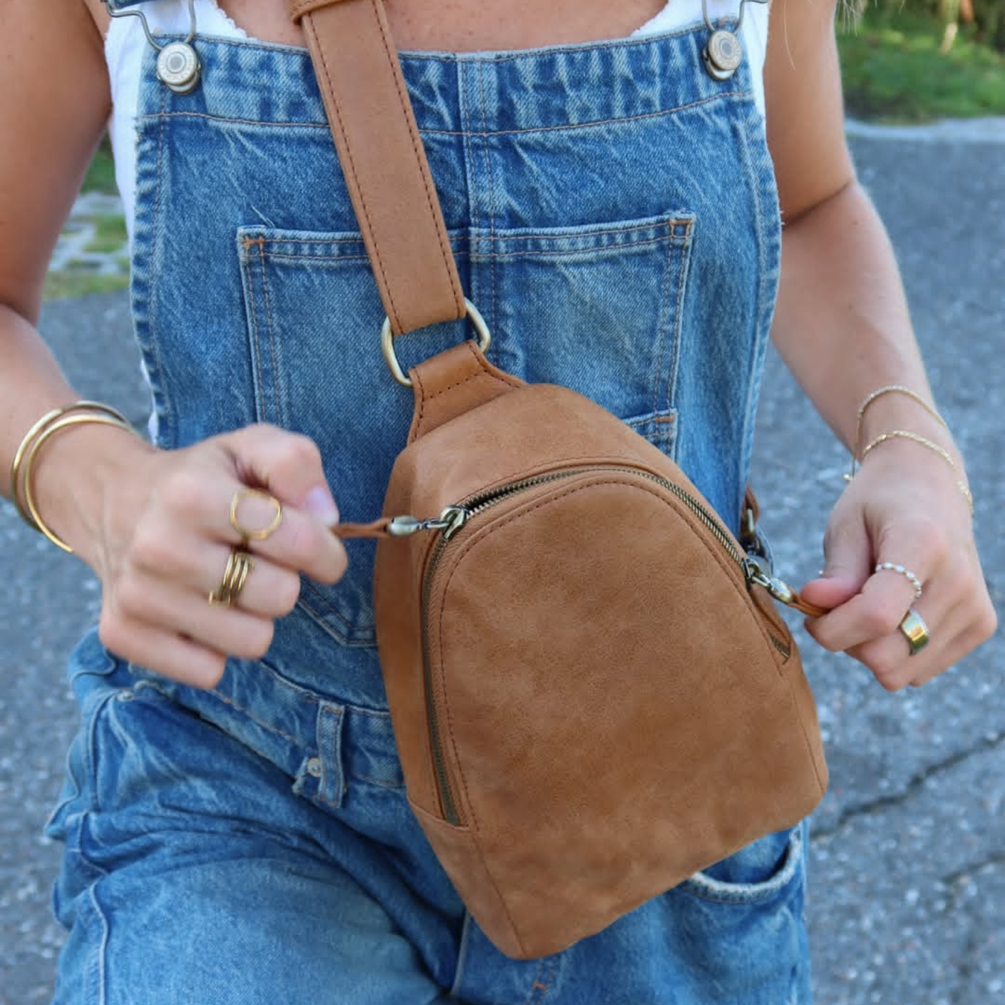 Fern Sling In Buffed Leather - Whiskey - Image 2