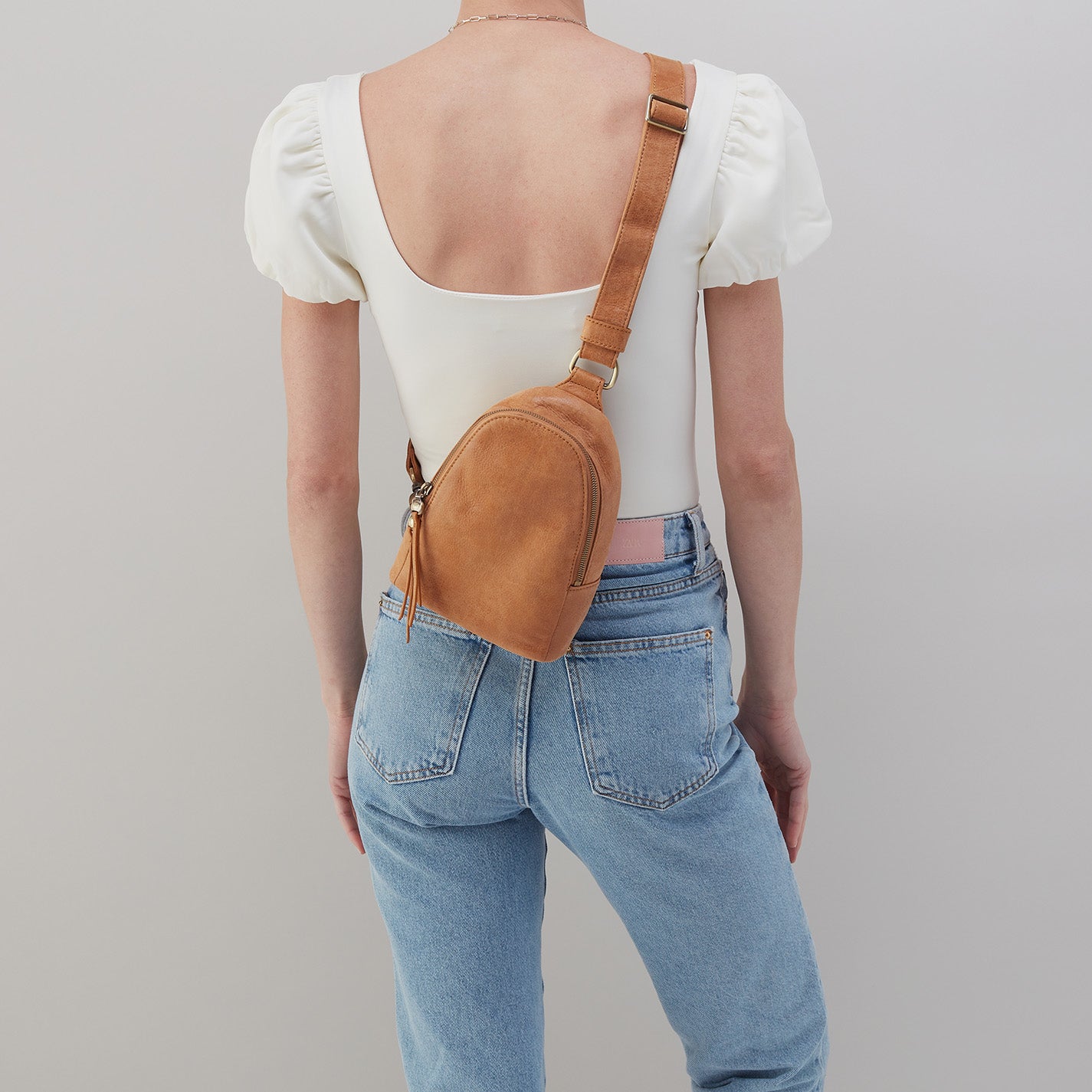 Fern Sling In Buffed Leather - Whiskey - Image 5