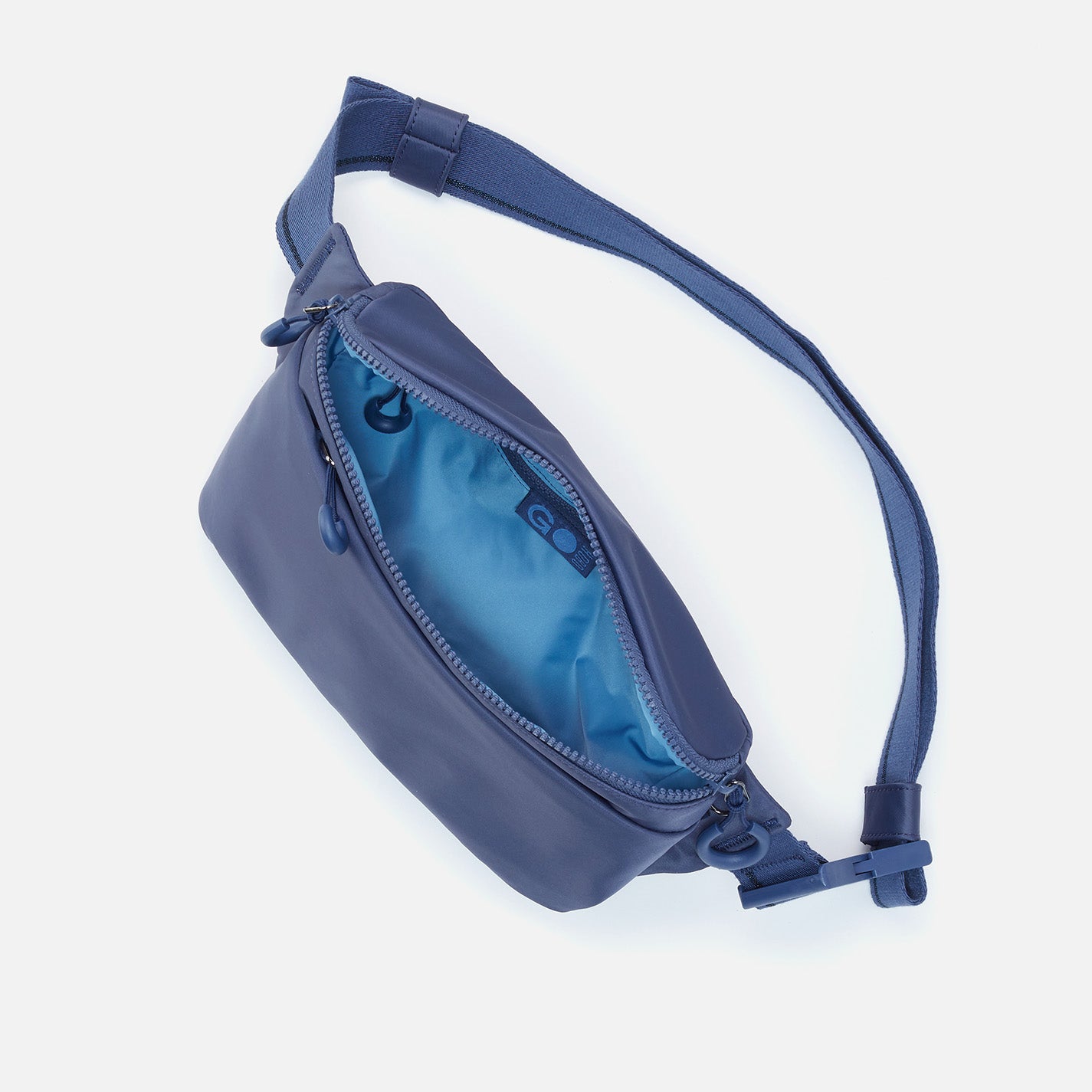 BE HOLD Belt Bag in CaRefiber recycled nylon - Ocean - Image 4
