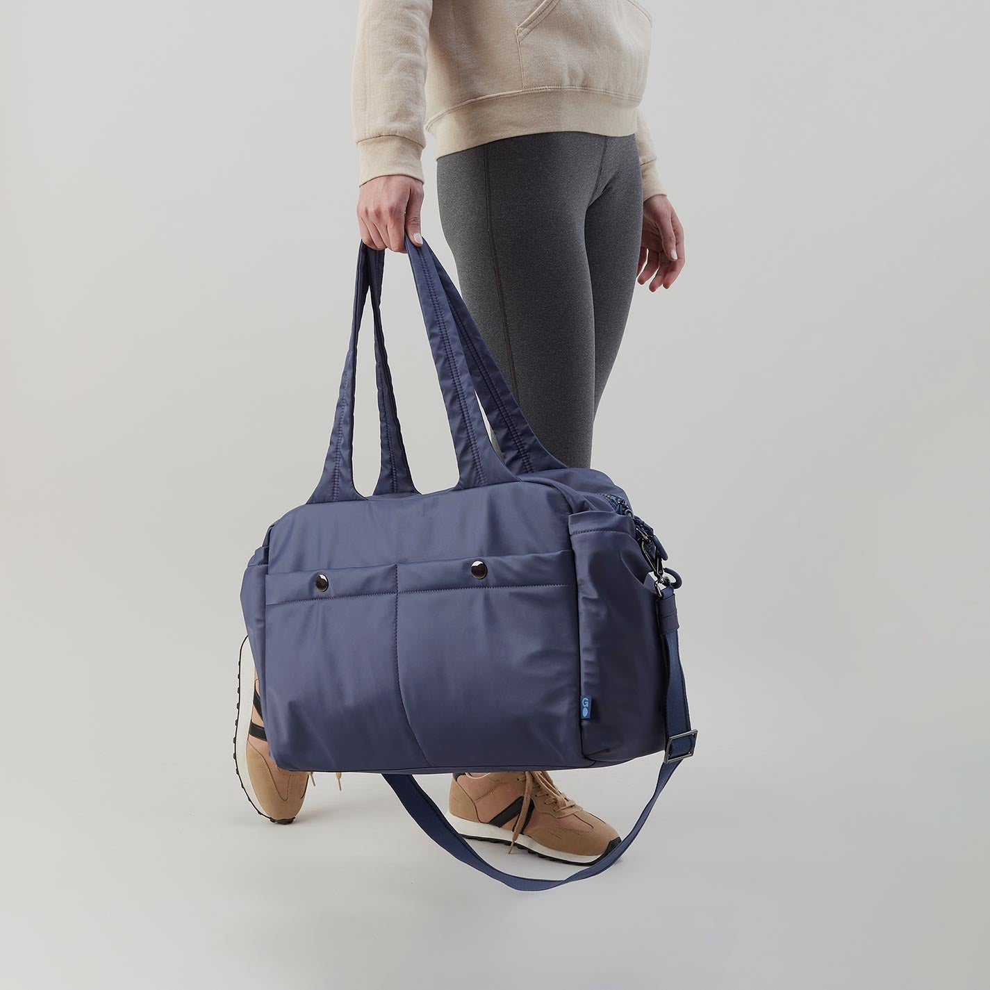 GET AWAY Duffle in CaRefiber recycled nylon - Teal - Image 5