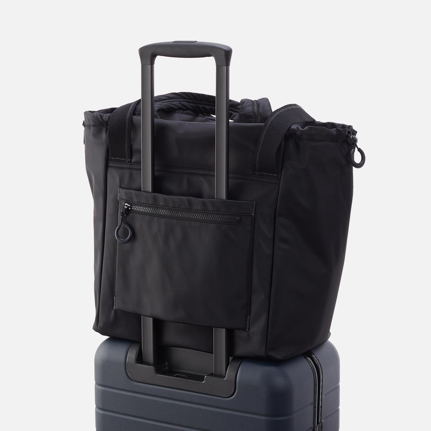 PLACES TO GO Tote in CaRefiber recycled nylon - Teal - Image 5
