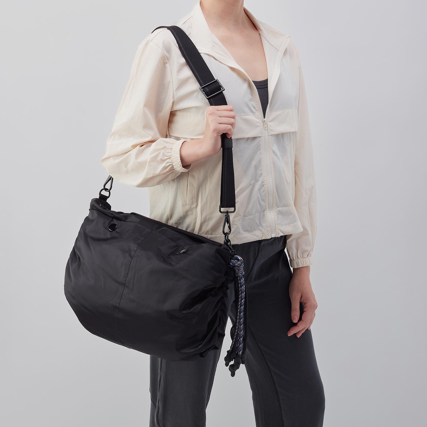 THE BIG DRAW Crossbody in CaRefiber recycled nylon - Jet - Image 4