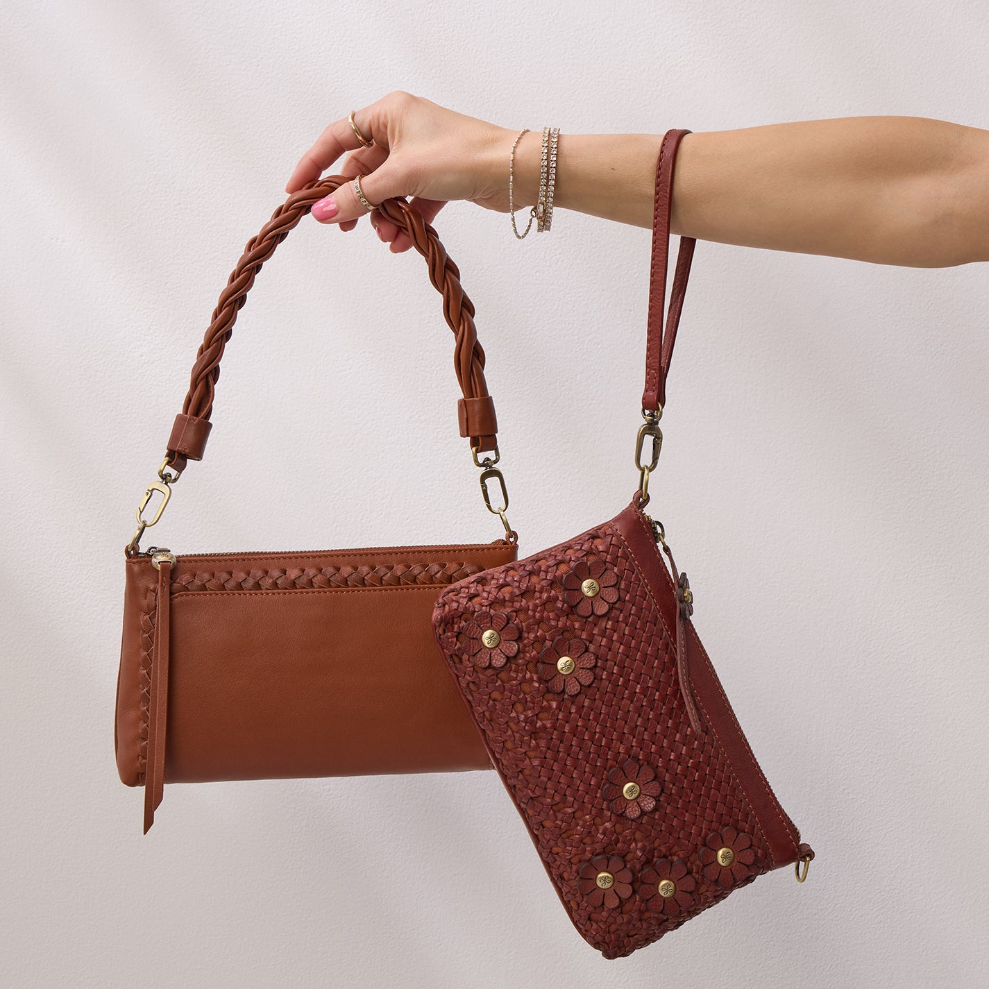 Darcy Crossbody In Smooth Leather - Luggage - Image 2