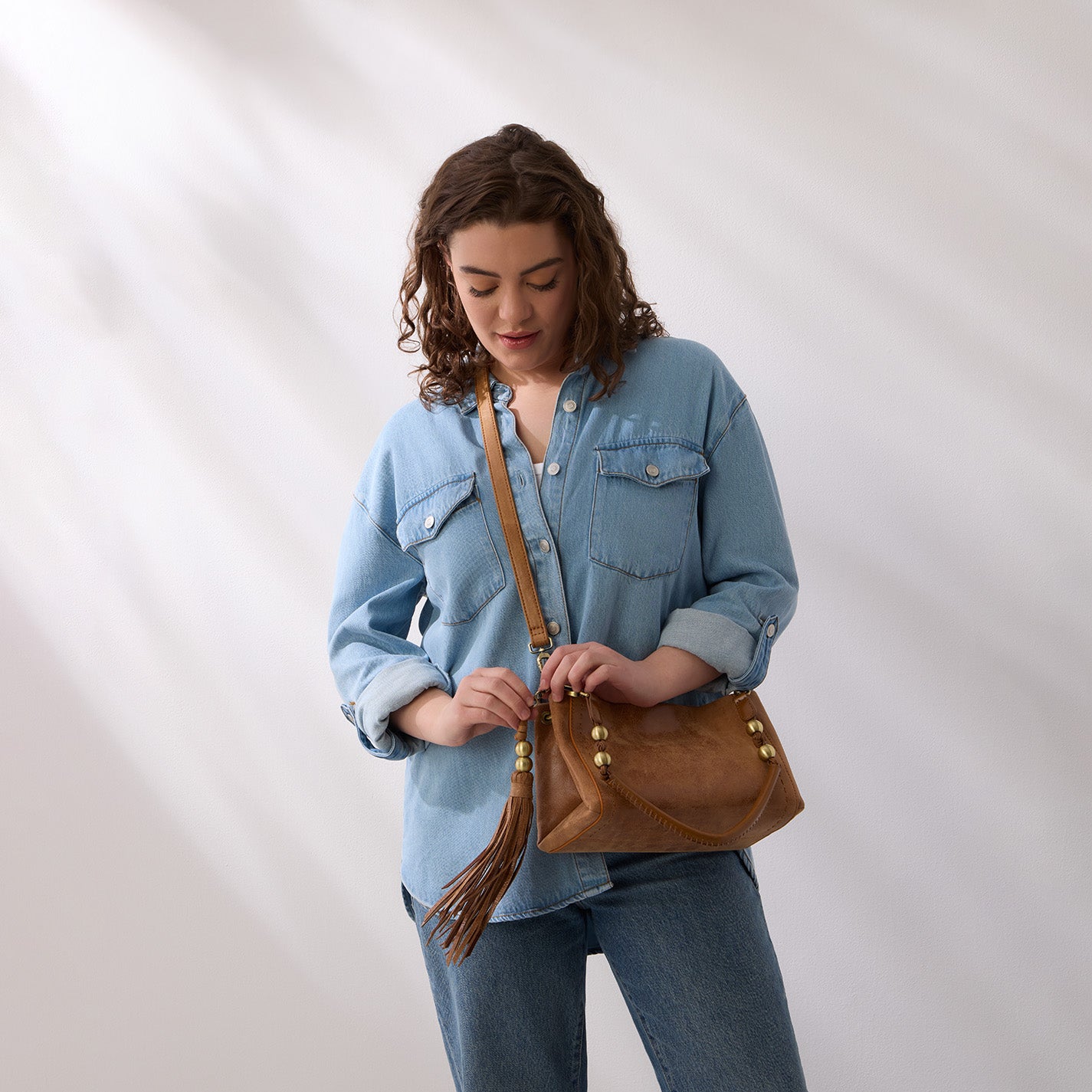 Seneca Shoulder Crossbody in Buffed Leather - Whiskey - Image 2
