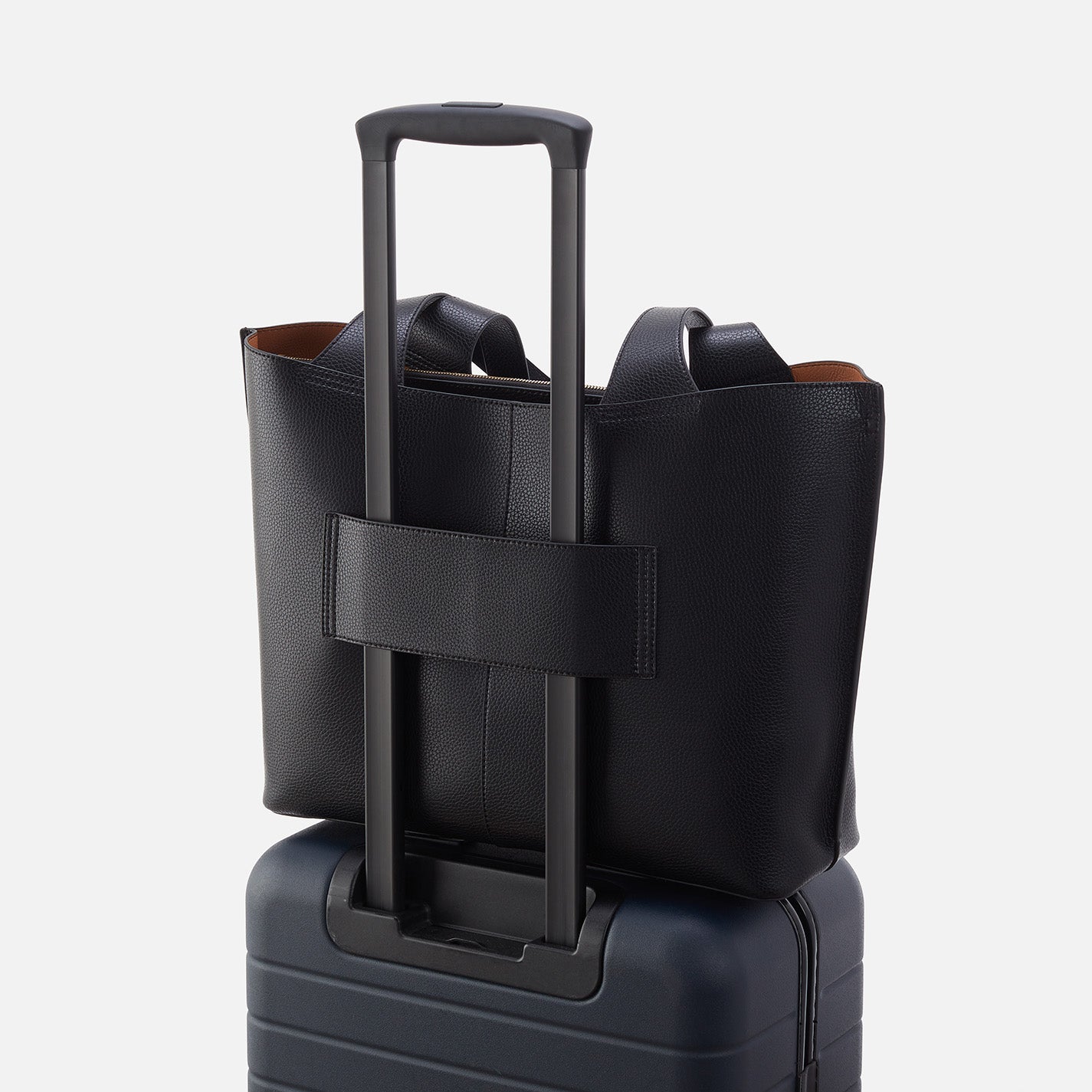 Vida Large Tote in Micro Pebbled Leather - Black - Image 5