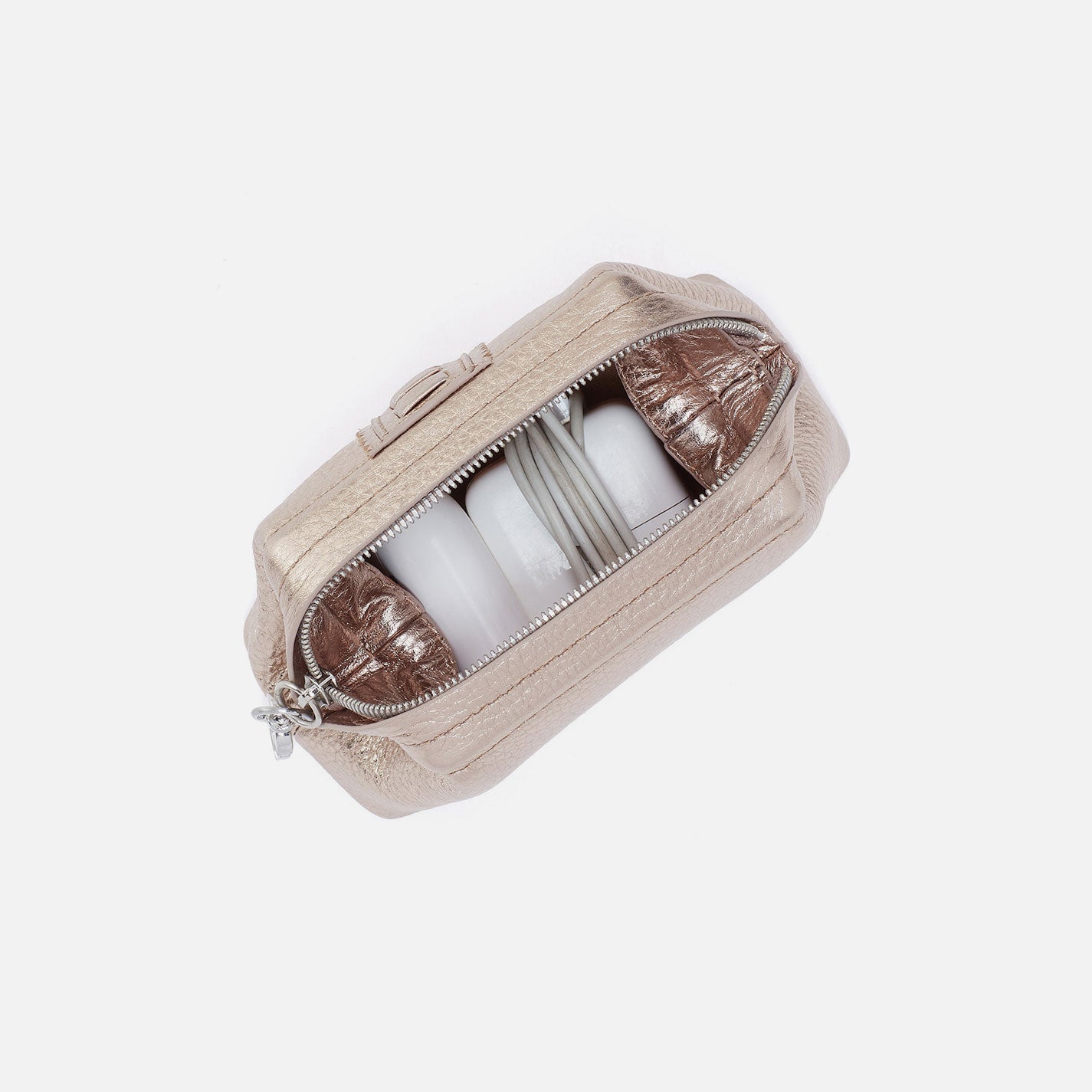 Nila Pouch In Metallic Leather - Cameo Quartz - Image 3
