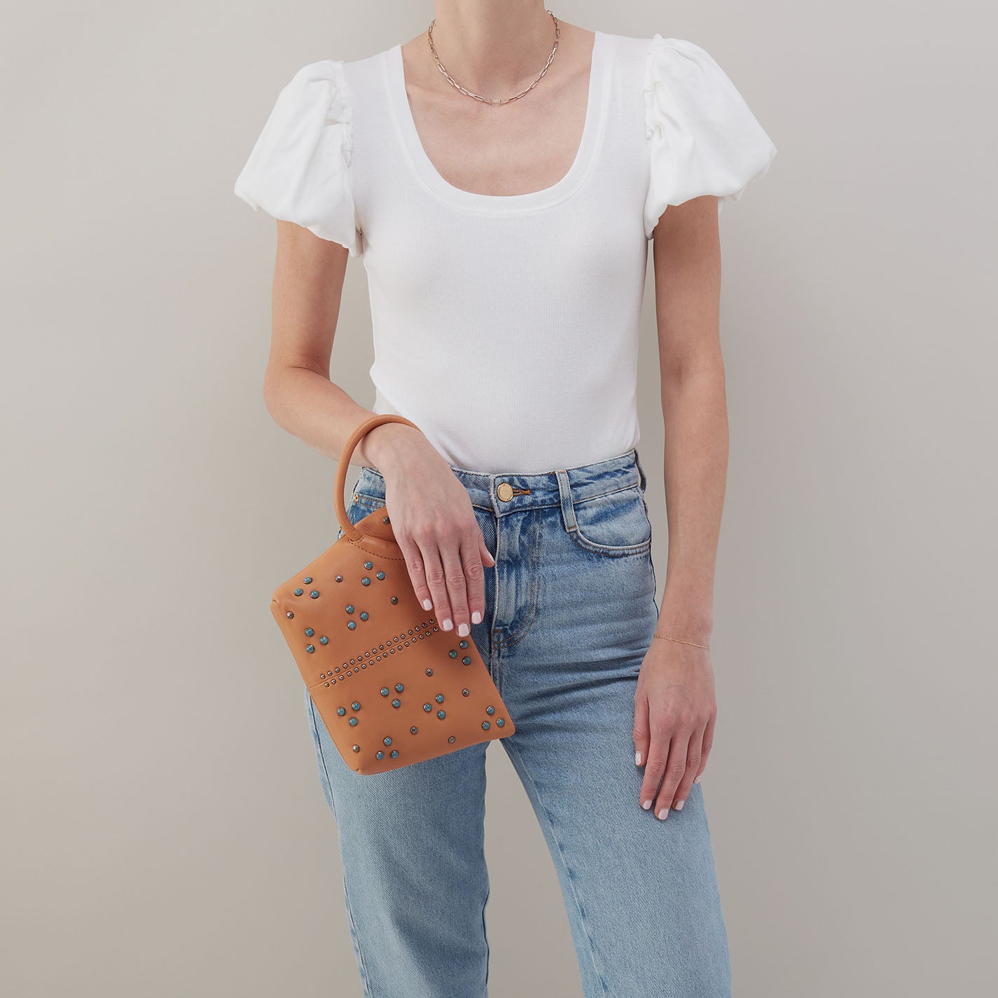 Maggie Clutch In Smooth Leather - Doe - Image 3