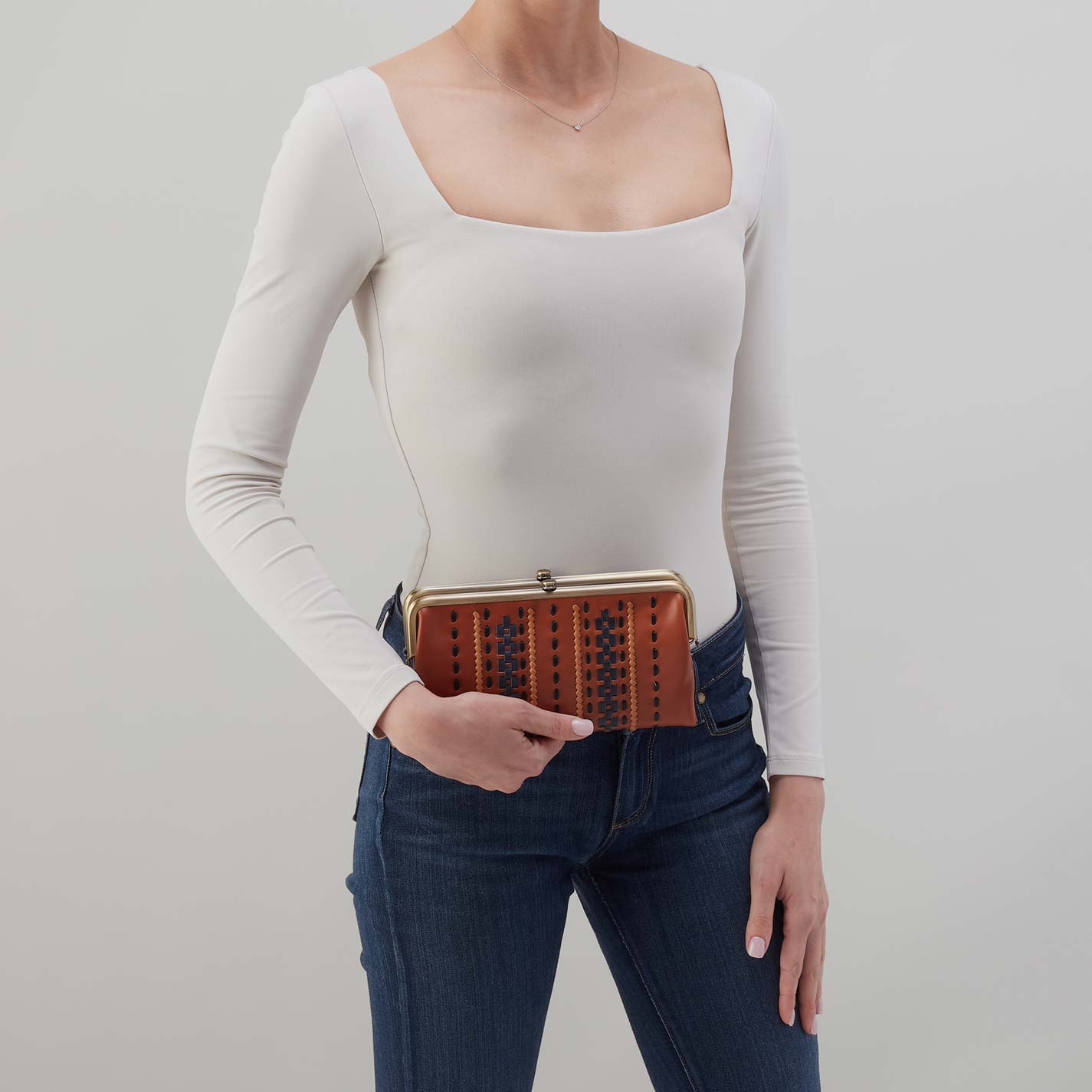 Lauren Clutch-Wallet in Smooth Leather with Multi Stitch - Timberline - Image 2
