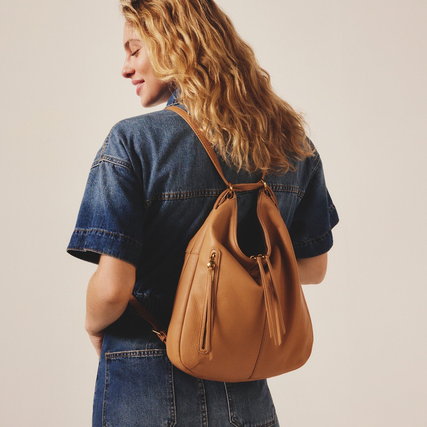 Merrin Convertible Backpack in Pebbled Leather - Sandstorm - Image 3