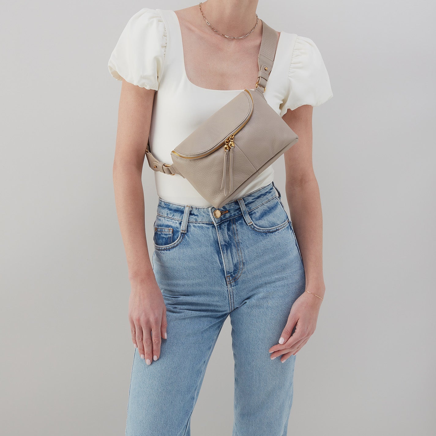 Fern Large Belt Bag in Pebbled Leather - Taupe - Image 3