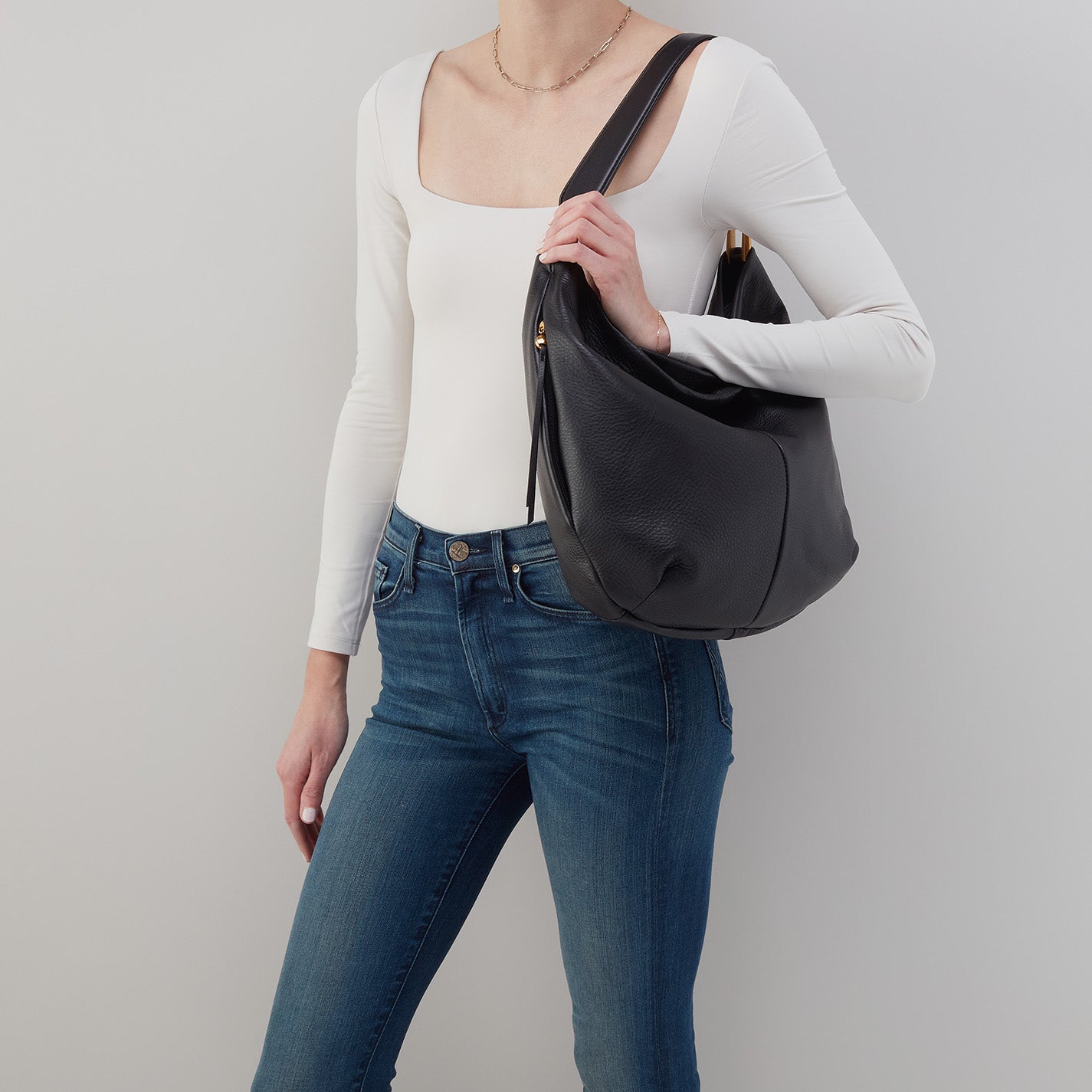 Harley Hobo in Pebbled Leather - Black - Image 3