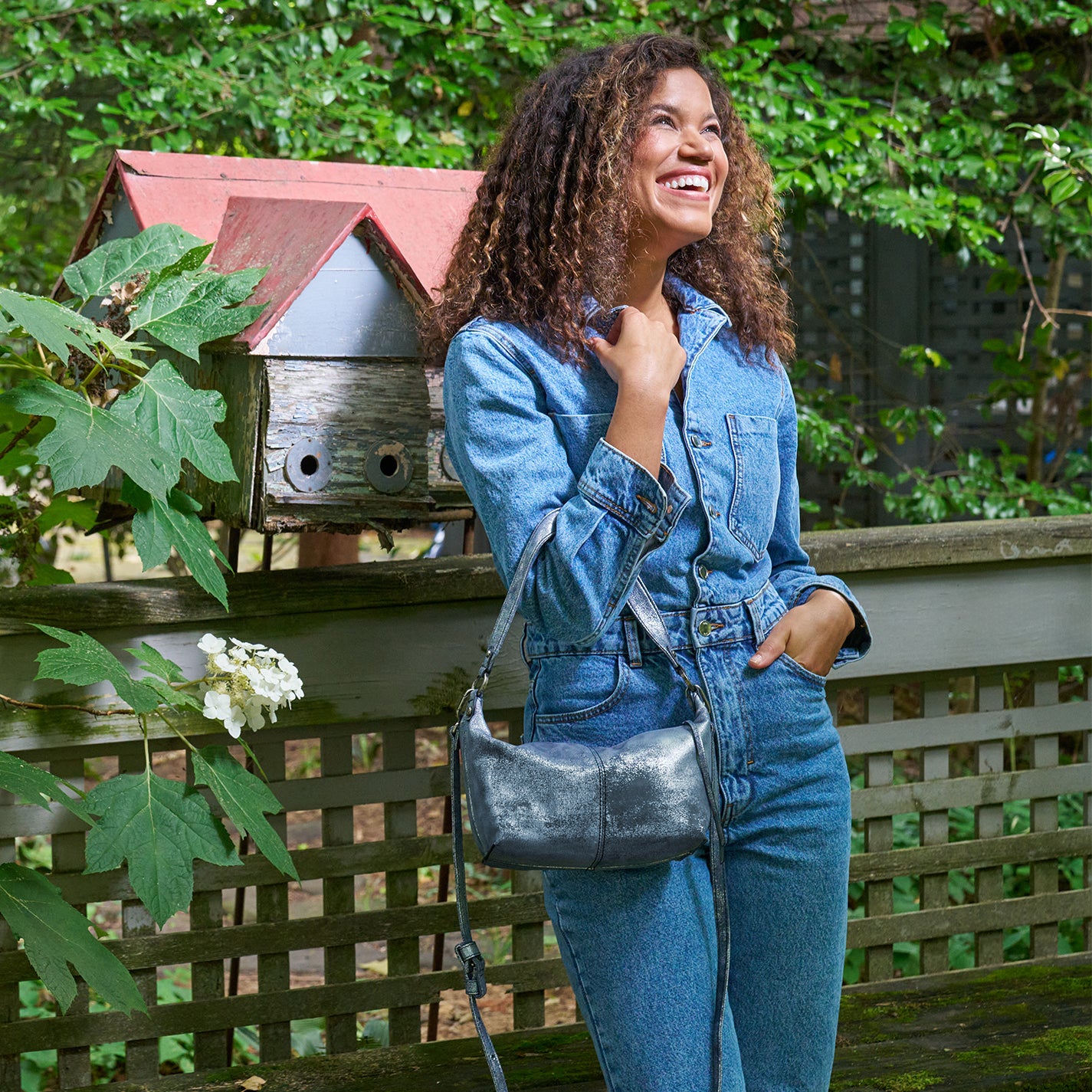 Laguna Crossbody In Metallic Leather - Blue Pewter - Image 2