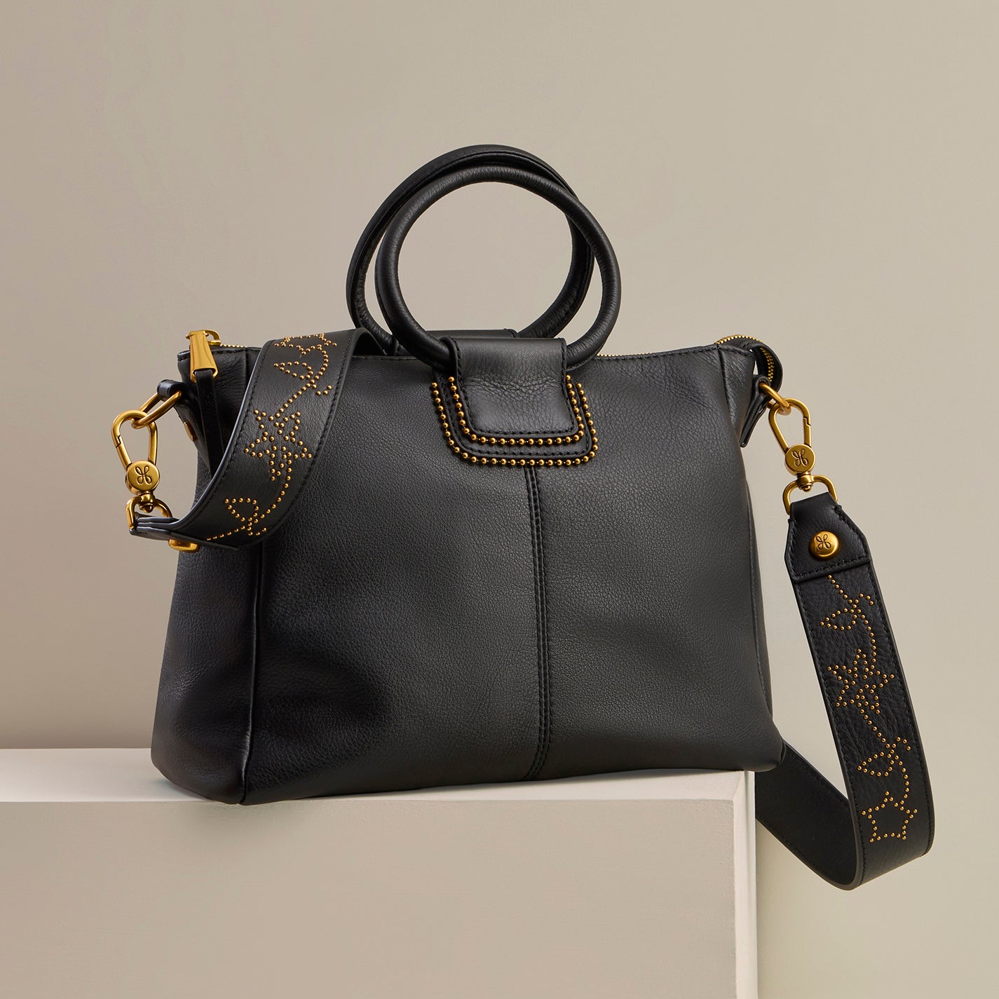 Sheila Medium Satchel in Pebbled Leather - Black With Studs - Image 2