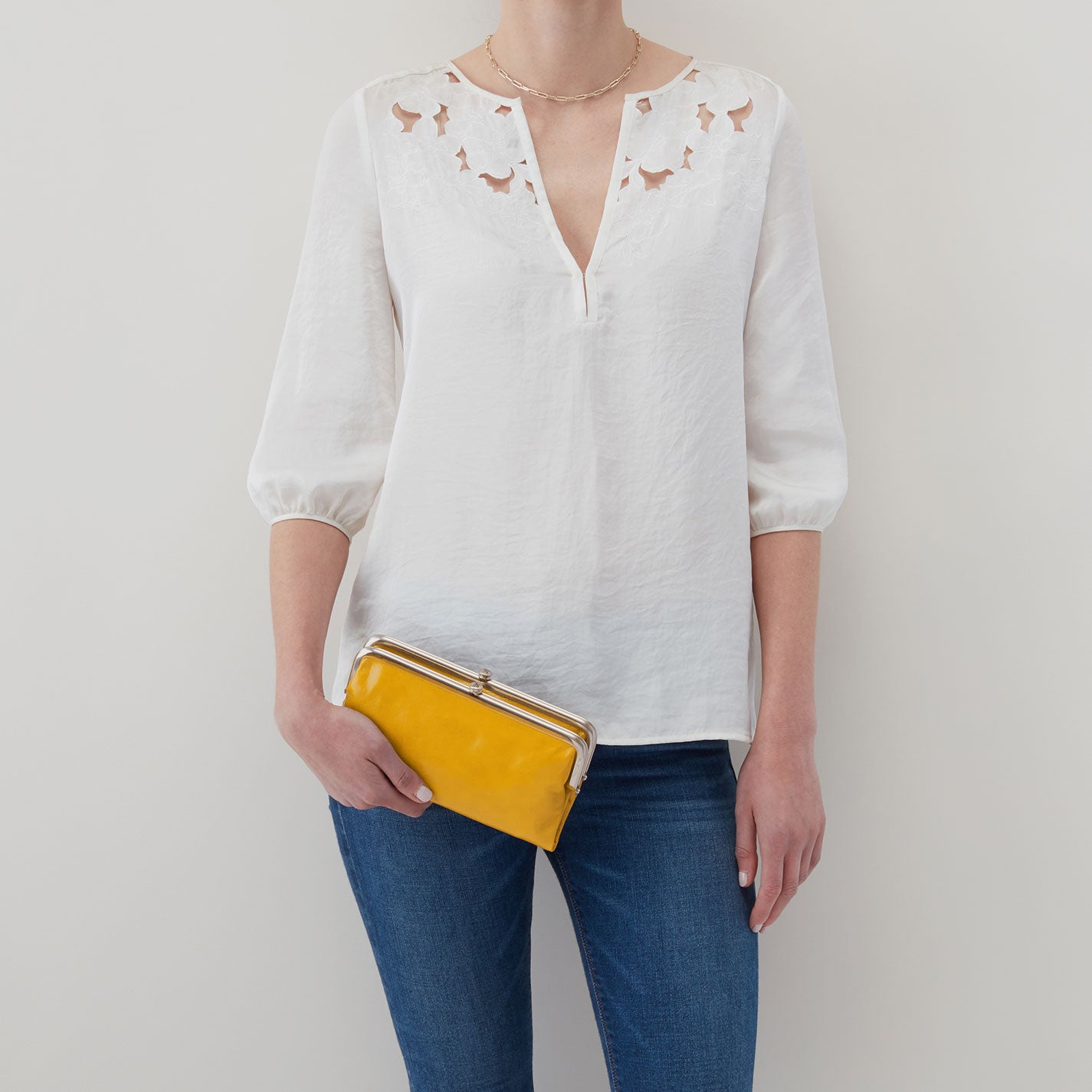 Lauren Clutch-Wallet In Polished Leather - Sun Glow - Image 3