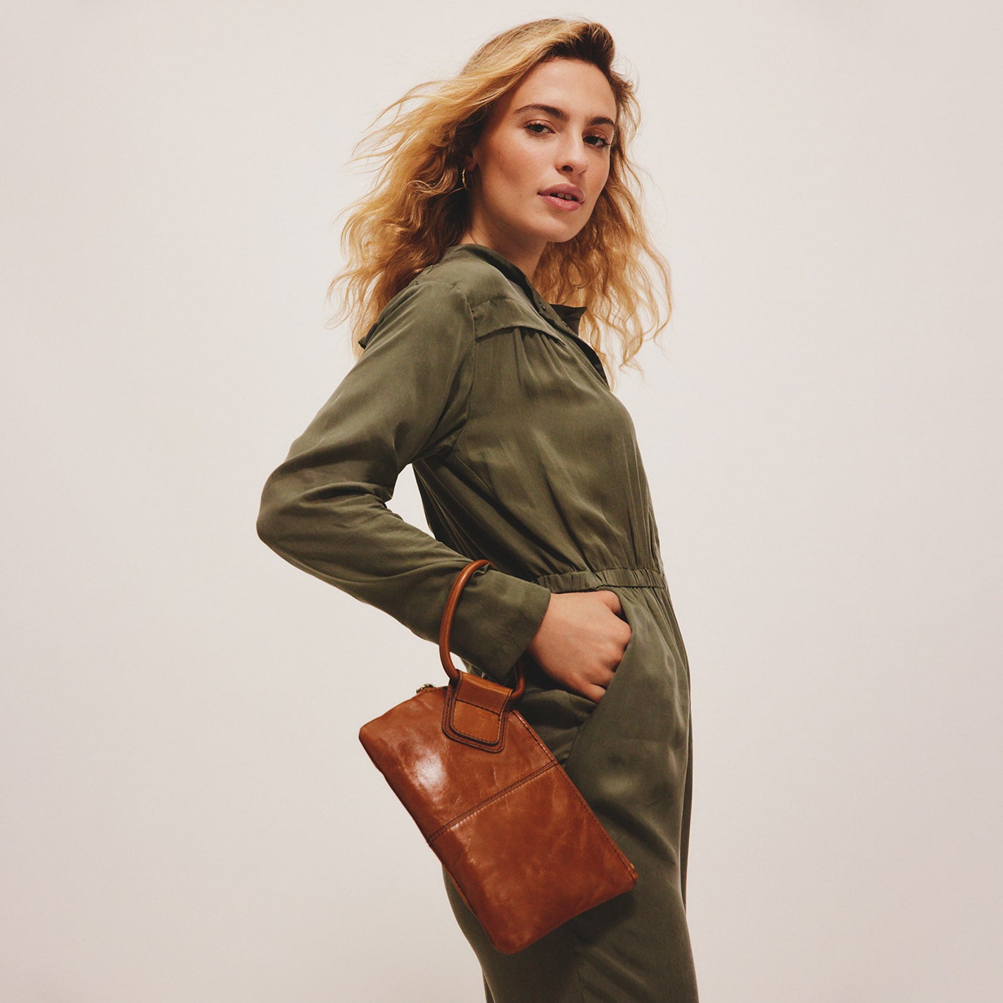 Sable Wristlet in Polished Leather - Truffle - Image 2