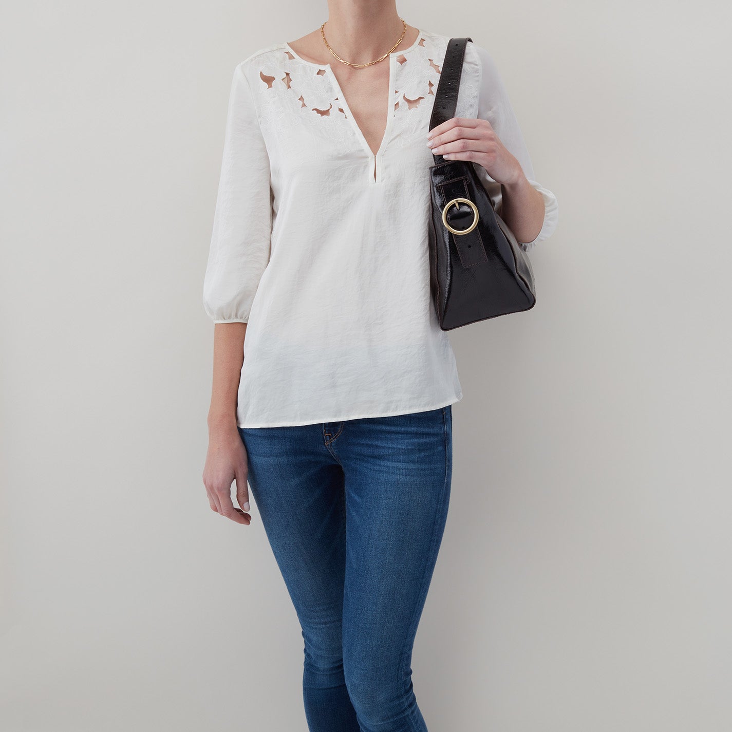 Render Shoulder Bag in Polished Leather - Black - Image 2