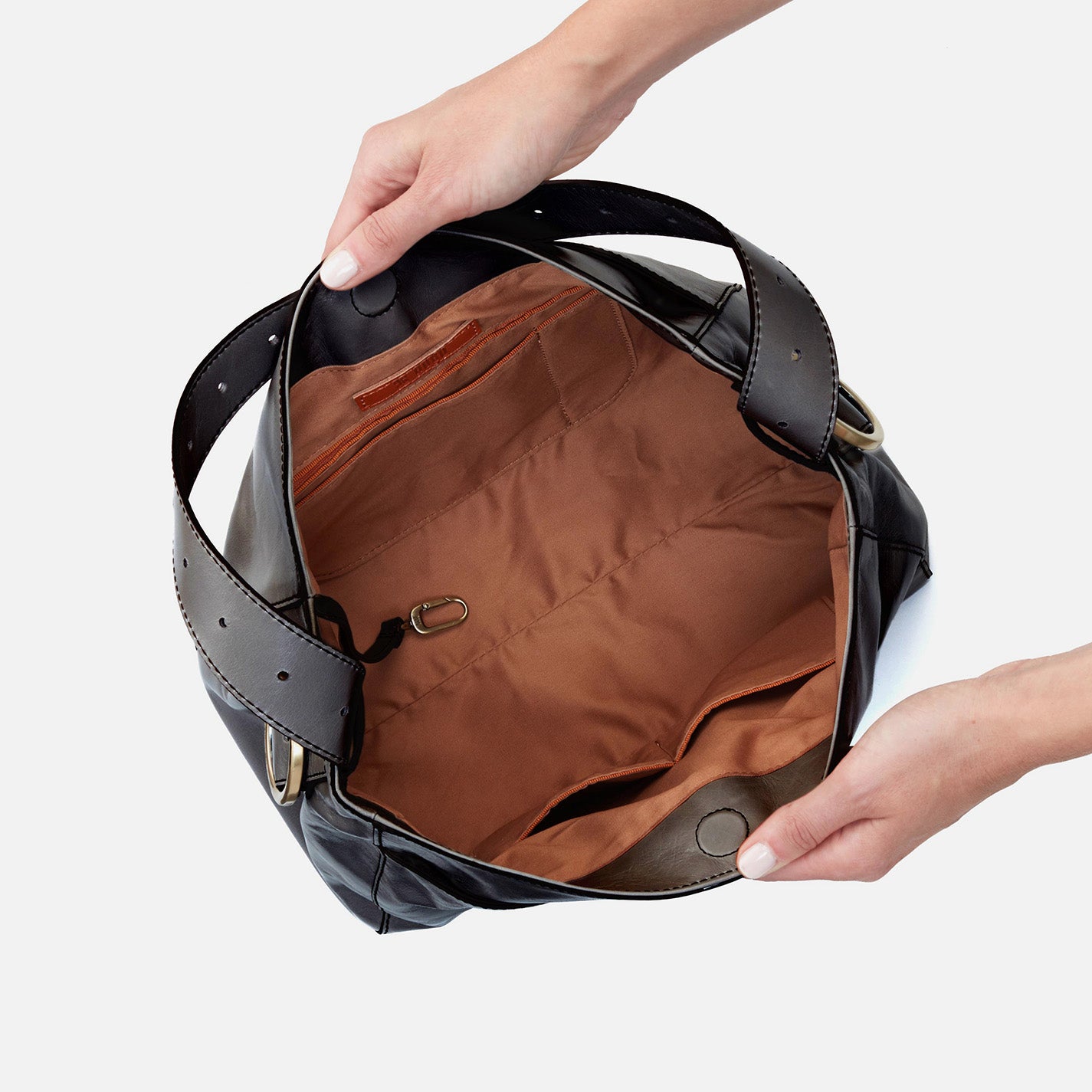 Render Shoulder Bag in Polished Leather - Black - Image 3