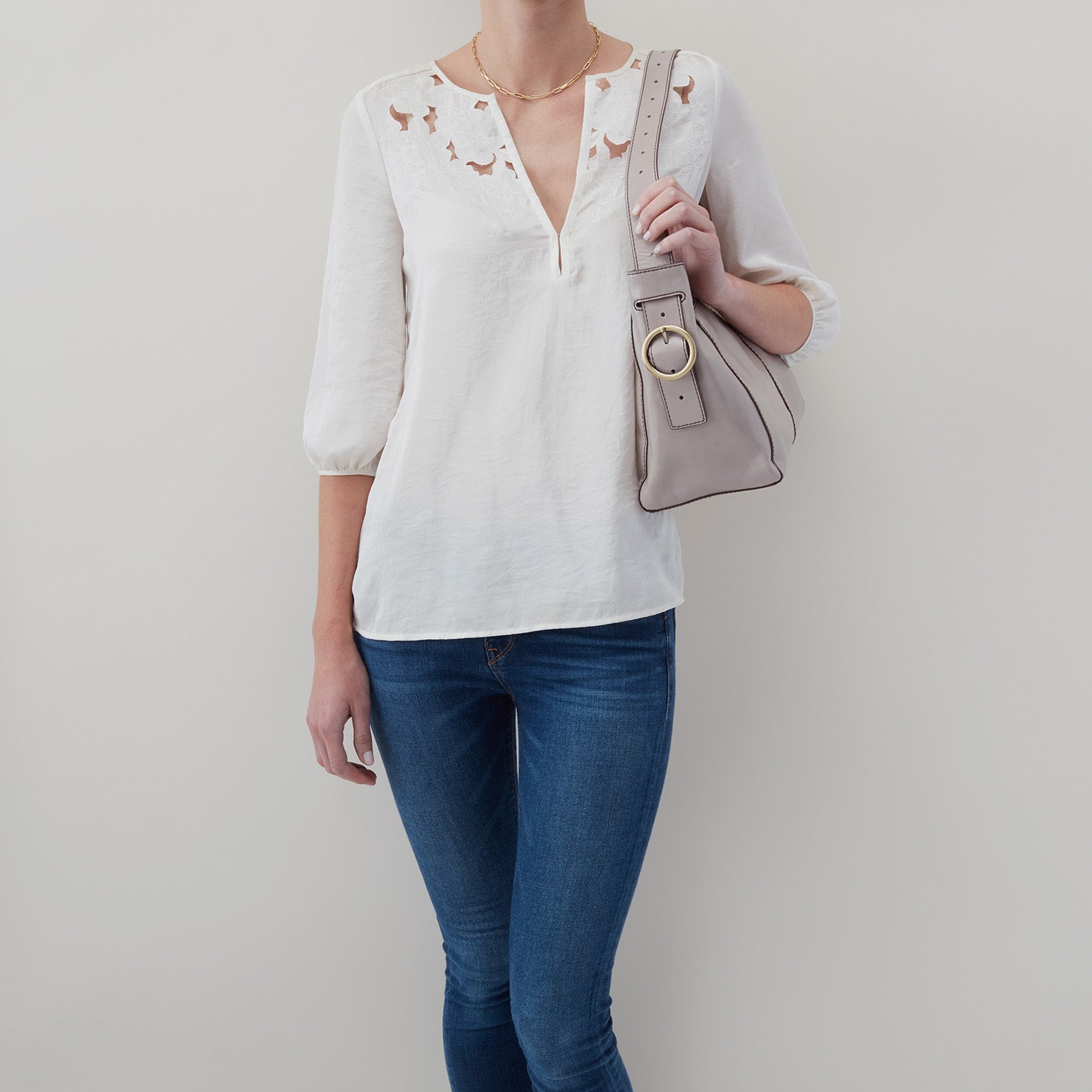 Render Shoulder Bag In Polished Leather - Light Grey - Image 2